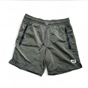 American Eagle Men’s Forest Green Swim Trunks - Size Small (6” Inseam)